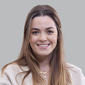 groupe-idoane-notaires-portrait_equipe-mathilde_guehenneuc